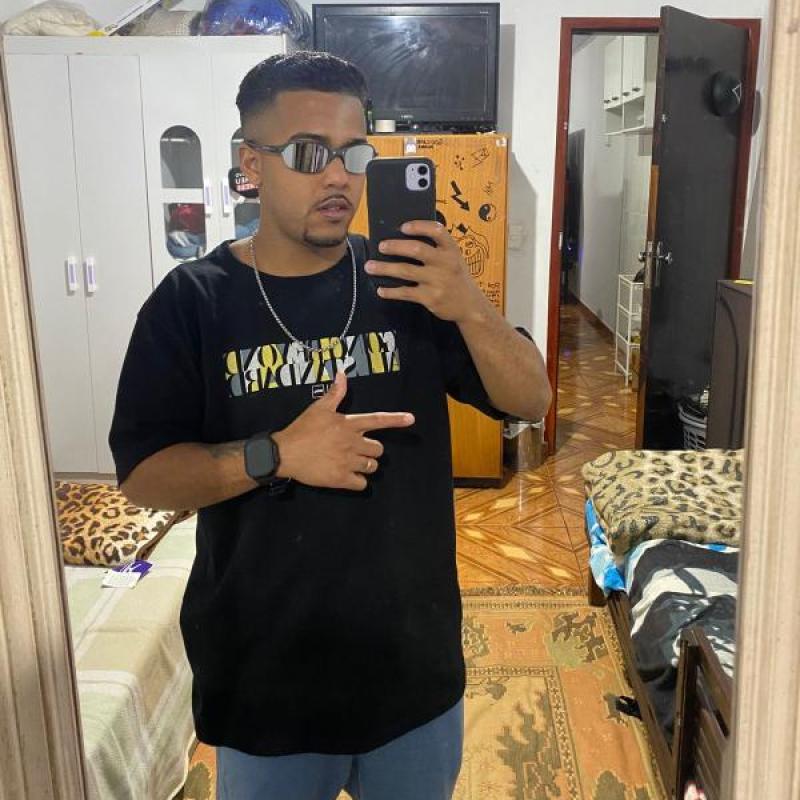 Alex Vitor