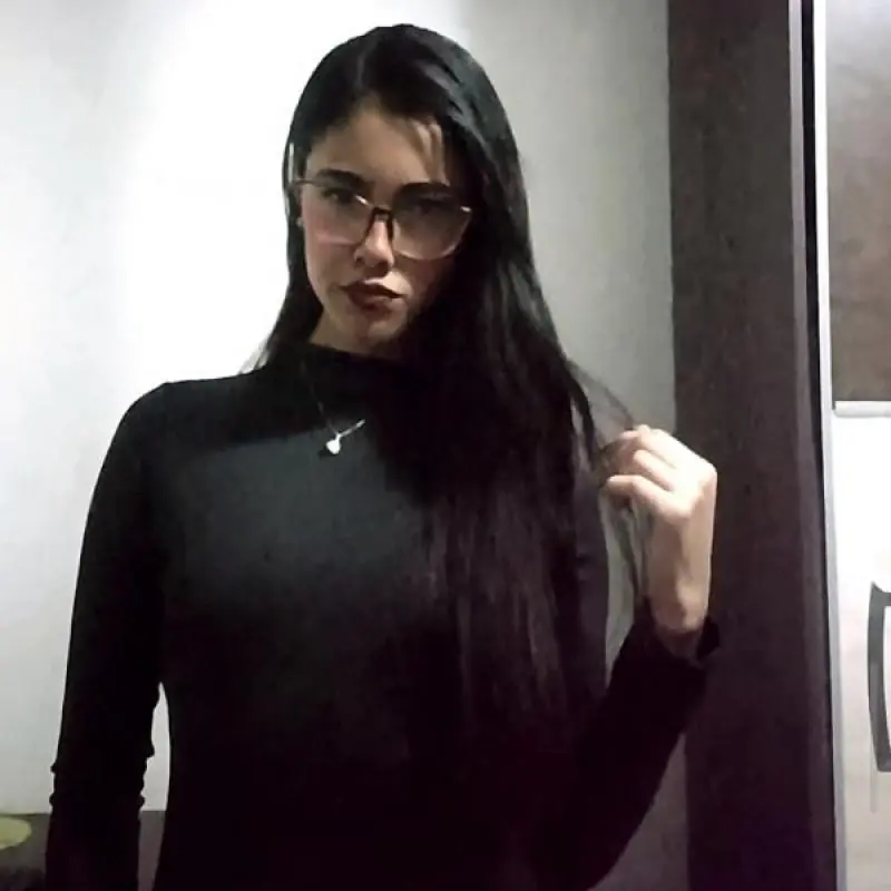 Ana Clara Rezende de Oliveira 
