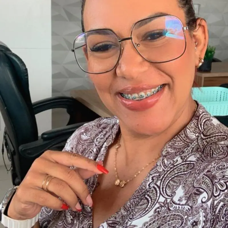 CLECIA IOLANDA DE SA