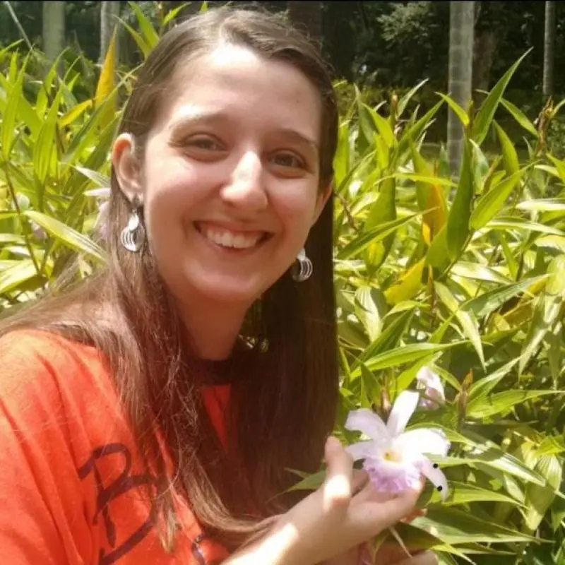 Priscila Candelaria Gomes da Silva